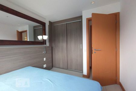 Apartamento para alugar com 52m², 1 quarto e 1 vagaQuarto - Armários