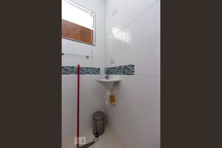 Apartamento para alugar com 45m², 2 quartos e sem vagaBanheiro