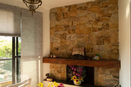 Apartamento à venda com 275m², 4 quartos e 4 vagas Apartamento à venda com 275m², 4 quartos e 4 vagasSala de Estar