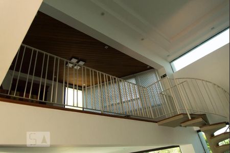 Apartamento à venda com 275m², 4 quartos e 4 vagas Apartamento à venda com 275m², 4 quartos e 4 vagasSalão de festas