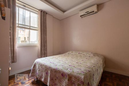 Quarto 1 de apartamento à venda com 2 quartos, 69m² em Floresta, Porto Alegre