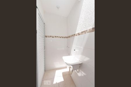 Casa de condomínio à venda com 70m², 2 quartos e 1 vagaLavanderia