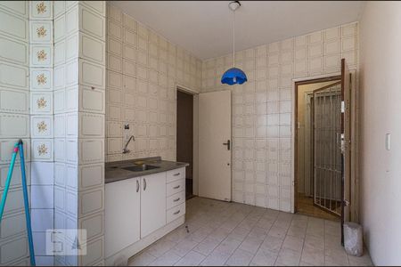 Apartamento à venda com 70m², 2 quartos e sem vagaCozinha