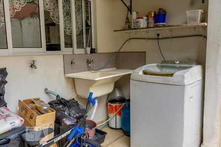 Casa à venda com 100m², 2 quartos e sem vagaÁrea de Serviço