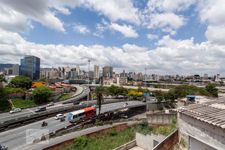 Casa à venda com 300m², 4 quartos e 3 vagasVista