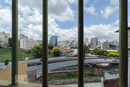 Casa à venda com 300m², 4 quartos e 3 vagasVista do quarto 2