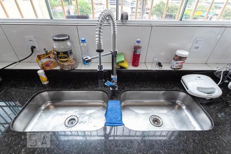 Casa à venda com 300m², 4 quartos e 3 vagasCozinha