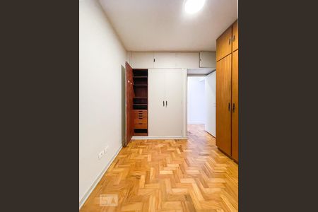 Apartamento para alugar com 154m², 3 quartos e 1 vaga Apartamento para alugar com 154m², 3 quartos e 1 vagaQuarto 1