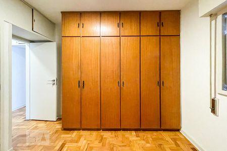 Apartamento para alugar com 154m², 3 quartos e 1 vaga Apartamento para alugar com 154m², 3 quartos e 1 vagaQuarto 1