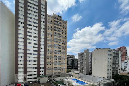 Apartamento para alugar com 154m², 3 quartos e 1 vaga Apartamento para alugar com 154m², 3 quartos e 1 vagaVista