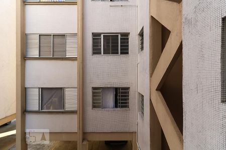 Apartamento à venda com 80m², 3 quartos e 1 vaga Apartamento à venda com 80m², 3 quartos e 1 vagaVista da Área de Serviço
