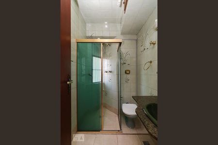 Apartamento à venda com 80m², 3 quartos e 1 vaga Apartamento à venda com 80m², 3 quartos e 1 vagaBanheiro