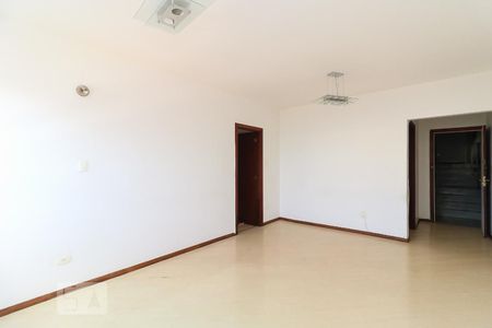 Sala de apartamento à venda com 3 quartos, 80m² em Vila Yara, Osasco