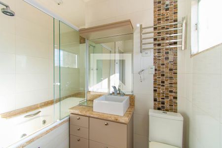 Casa para alugar com 400m², 3 quartos e 2 vagasBanheiro