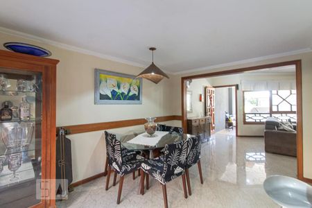 Sala de Jantar de casa à venda com 3 quartos, 250m² em Sarandi, Porto Alegre