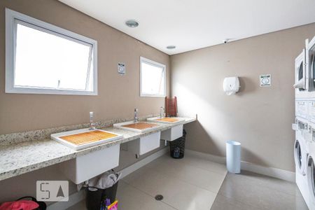 Apartamento para alugar com 40m², 1 quarto e 1 vagaÁrea comum - Lavanderia
