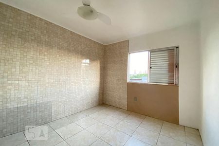 Quarto de apartamento para alugar com 1 quarto, 36m² em Vila Nova, Novo Hamburgo