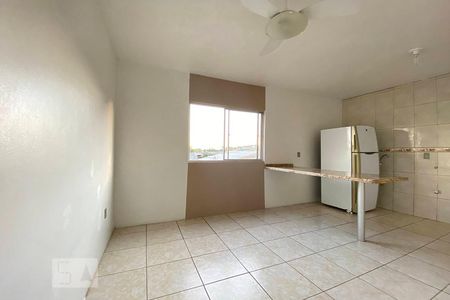 Sala/Cozinha de apartamento para alugar com 1 quarto, 36m² em Vila Nova, Novo Hamburgo