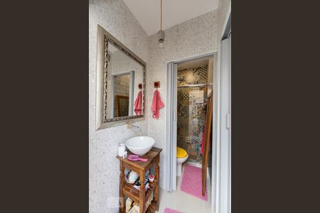 Casa à venda com 135m², 3 quartos e 1 vagaBanheiro Suíte dos Fundos