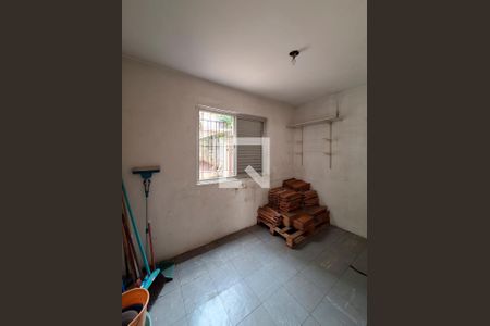 Casa à venda com 150m², 3 quartos e 2 vagasQuarto de Serviço