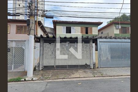 Casa à venda com 150m², 3 quartos e 2 vagasFachada