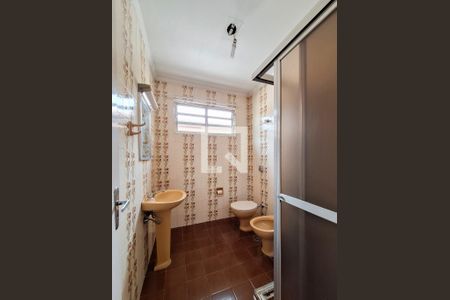 Casa à venda com 150m², 3 quartos e 2 vagasBanheiro