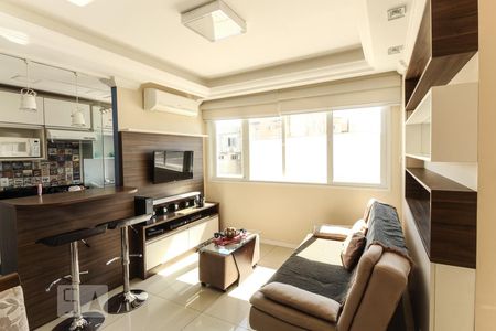 Sala de apartamento para alugar com 2 quartos, 62m² em Azenha, Porto Alegre