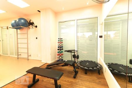 Apartamento para alugar com 62m², 2 quartos e 1 vaga Apartamento para alugar com 62m², 2 quartos e 1 vagaÁrea comum - Academia