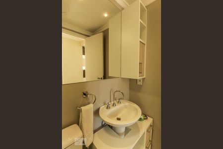 Apartamento para alugar com 62m², 2 quartos e 1 vaga Apartamento para alugar com 62m², 2 quartos e 1 vagaBanheiro