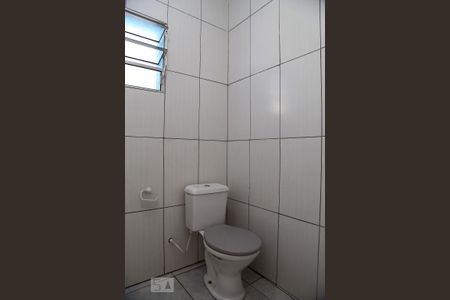 Casa para alugar com 48m², 1 quarto e 1 vagaBanheiro