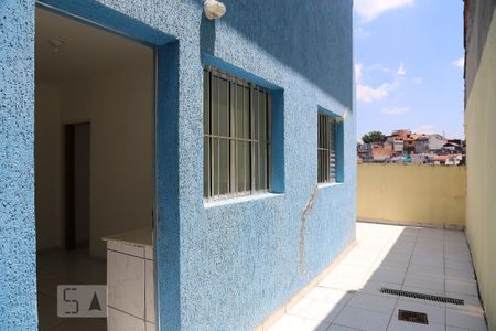 Área Externa de casa para alugar com 1 quarto, 48m² em Parque Pinheiros, Taboão da Serra