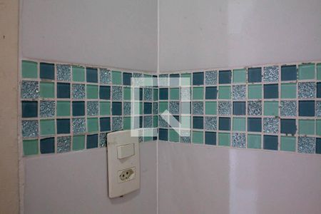 Detalhe do banheiro social de apartamento para alugar com 2 quartos, 65m² em São Francisco Xavier, Rio de Janeiro