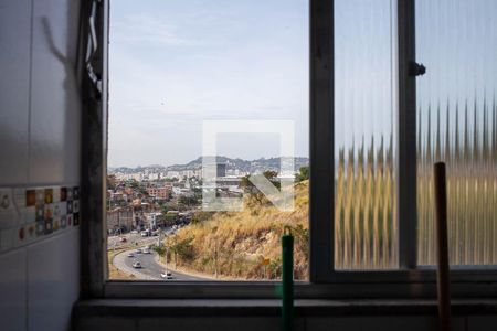 Vista área de serviço de apartamento para alugar com 2 quartos, 65m² em São Francisco Xavier, Rio de Janeiro
