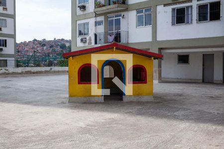 Apartamento para alugar com 65m², 2 quartos e 1 vaga Apartamento para alugar com 65m², 2 quartos e 1 vagaÁrea comum - Playground