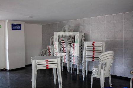 Apartamento para alugar com 65m², 2 quartos e 1 vaga Apartamento para alugar com 65m², 2 quartos e 1 vagaÁrea comum - Salão de festas 1