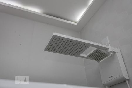 Casa à venda com 450m², 4 quartos e 2 vagas Casa à venda com 450m², 4 quartos e 2 vagasBanheiro da Suíte