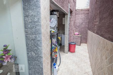 Casa à venda com 450m², 4 quartos e 2 vagas Casa à venda com 450m², 4 quartos e 2 vagasÁrea de Serviço