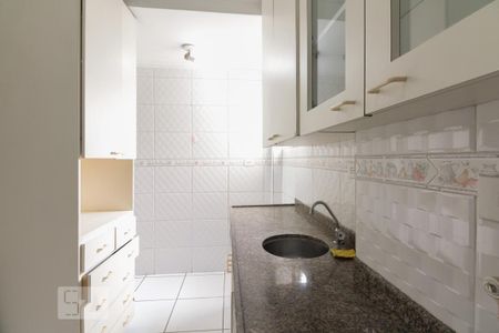 Apartamento à venda com 48m², 2 quartos e 1 vagaCozinha 