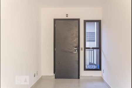 Sala de Apartamento com 2 quartos, 33m² Campo Grande
