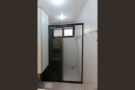 Apartamento para alugar com 60m², 1 quarto e 1 vaga Apartamento para alugar com 60m², 1 quarto e 1 vagaBanheiro da Suíte