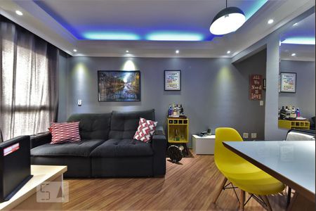 Apartamento para alugar com 57m², 3 quartos e 1 vagaSala