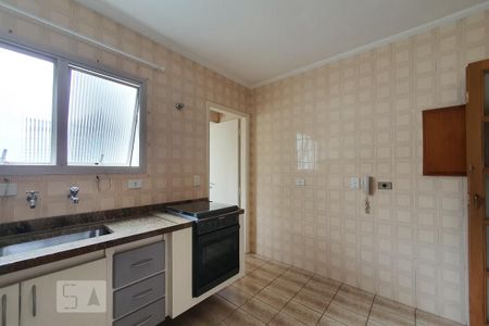 Apartamento para alugar com 100m², 2 quartos e 4 vagasCozinha