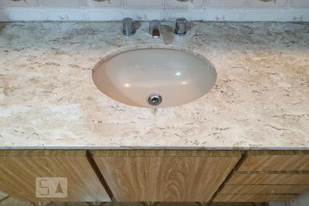 Apartamento para alugar com 100m², 2 quartos e 4 vagasBanheiro