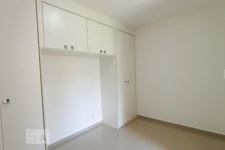 Apartamento para alugar com 72m², 2 quartos e 2 vagasSuíte
