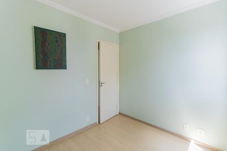Quarto 1 de apartamento para alugar com 2 quartos, 50m² em Parque Paineiras, São Paulo