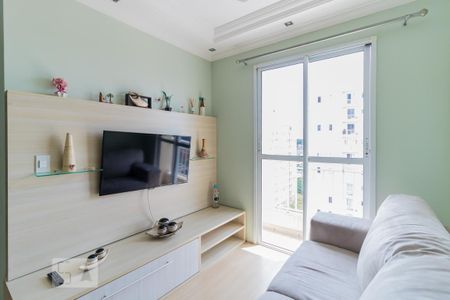 Sala de apartamento para alugar com 2 quartos, 50m² em Parque Paineiras, São Paulo