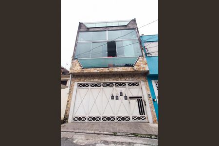 Casa para alugar com 89m², 2 quartos e sem vaga Casa para alugar com 89m², 2 quartos e sem vagaFachada