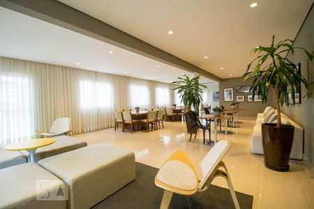 Apartamento à venda com 62m², 2 quartos e 1 vaga Apartamento à venda com 62m², 2 quartos e 1 vagaÁrea comum - Salão de festas