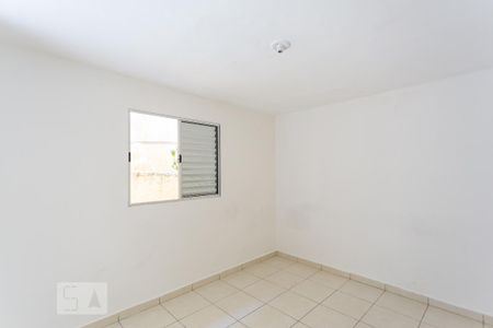 Casa para alugar com 35m², 1 quarto e sem vaga Casa para alugar com 35m², 1 quarto e sem vagaQuarto