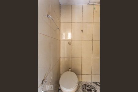 Casa para alugar com 35m², 1 quarto e sem vaga Casa para alugar com 35m², 1 quarto e sem vagaBanheiro